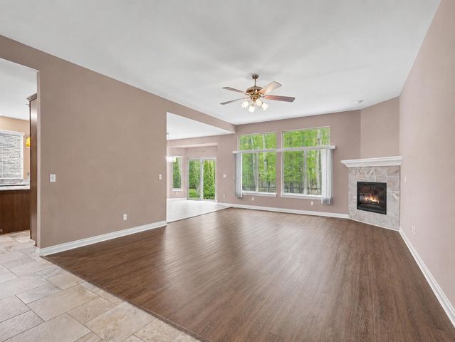 45654 Lookout Drive, Macomb, MI 48044