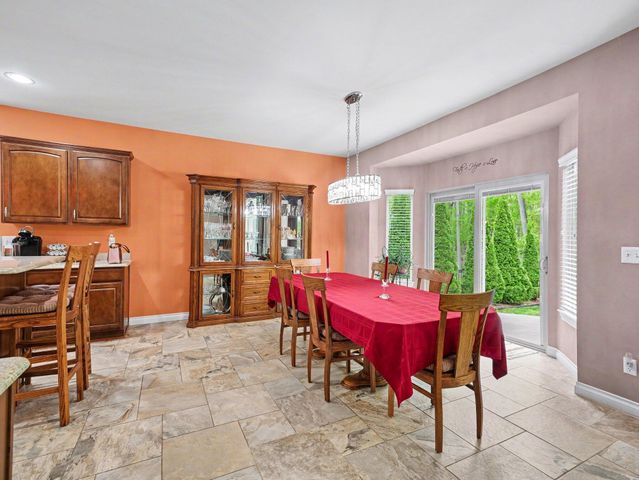 45654 Lookout Drive, Macomb, MI 48044