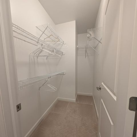 45654 Lookout Drive, Macomb, MI 48044