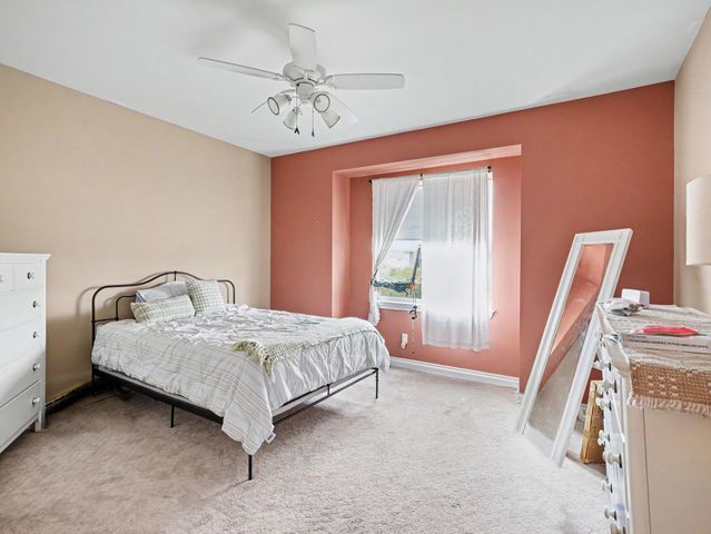 45654 Lookout Drive, Macomb, MI 48044