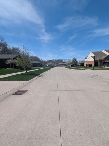 45654 Lookout Drive, Macomb, MI 48044