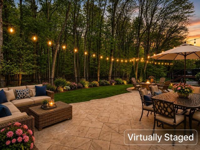 45654 Lookout Drive, Macomb, MI 48044