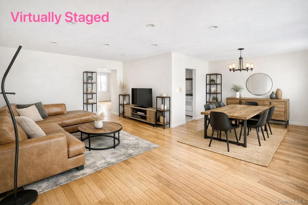 150-71 70rd 9A, Flushing, NY 11367