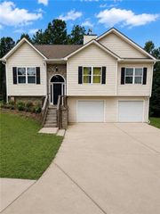 103 Woodside Court, Temple, GA 30179