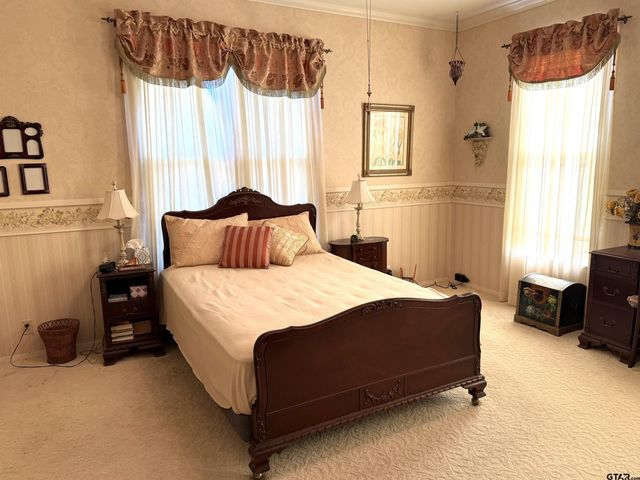 300 S Beech, Winnsboro, TX 75494