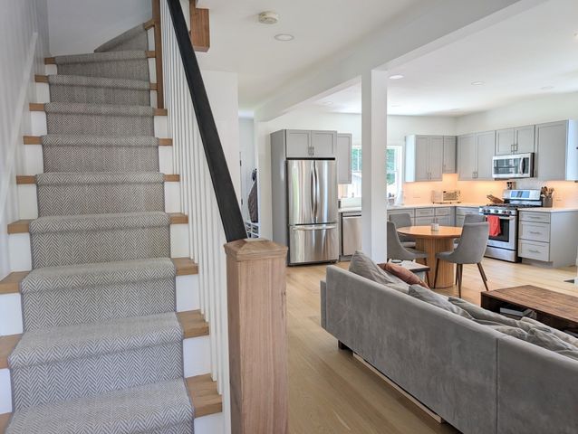 25 Spring St, Medford, MA 02155