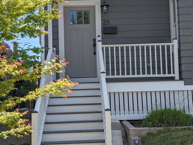 25 Spring St, Medford, MA 02155