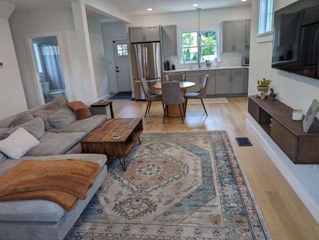 25 Spring St, Medford, MA 02155