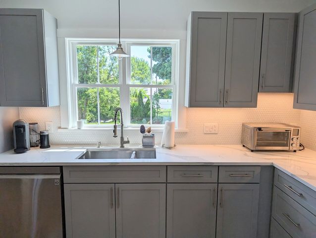 25 Spring St, Medford, MA 02155