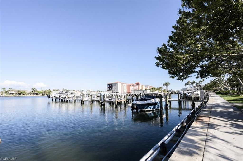 BS# 26 4090 Gulf Shore BLVD N, NAPLES, FL 34103 — photo 5
