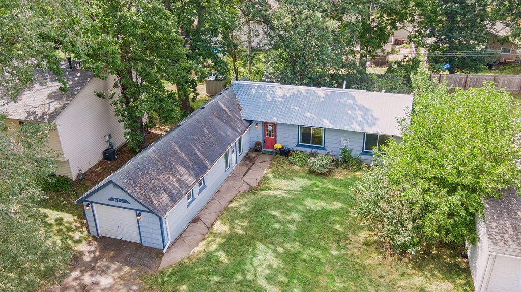 670 Goodwin Avenue N, Oakdale, MN 55128 — photo 2