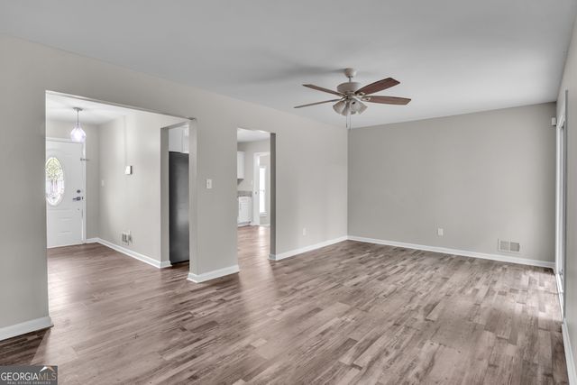 6575 Hidden Brook Trail, South Fulton, GA 30349