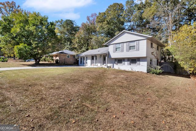 6575 Hidden Brook Trail, South Fulton, GA 30349
