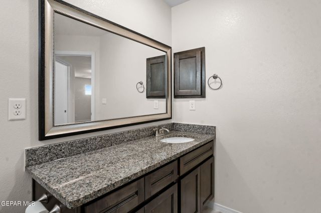 11506 Summer Drive, Socorro, TX 79927