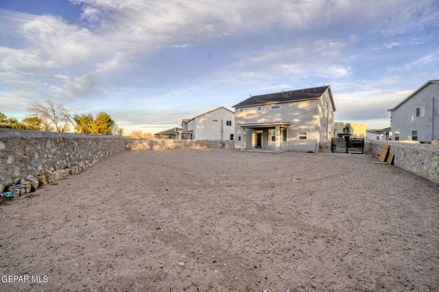 11506 Summer Drive, Socorro, TX 79927