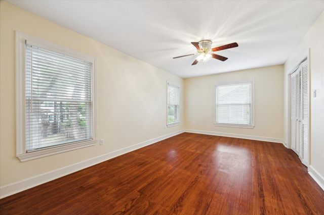 2426 Glen Haven Boulevard, Houston, TX 77030