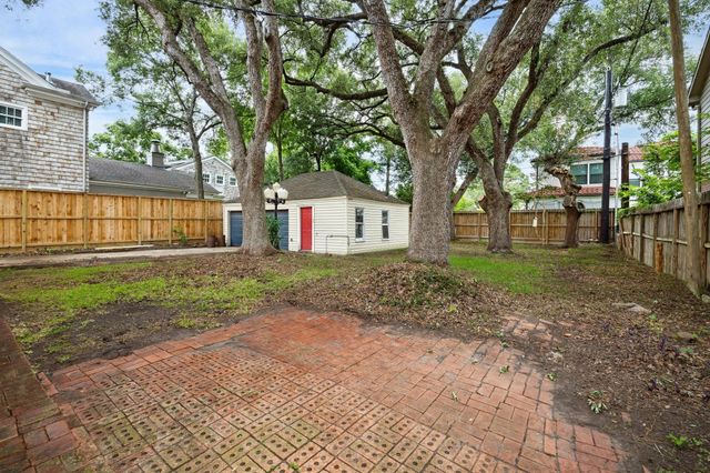 2426 Glen Haven Boulevard, Houston, TX 77030