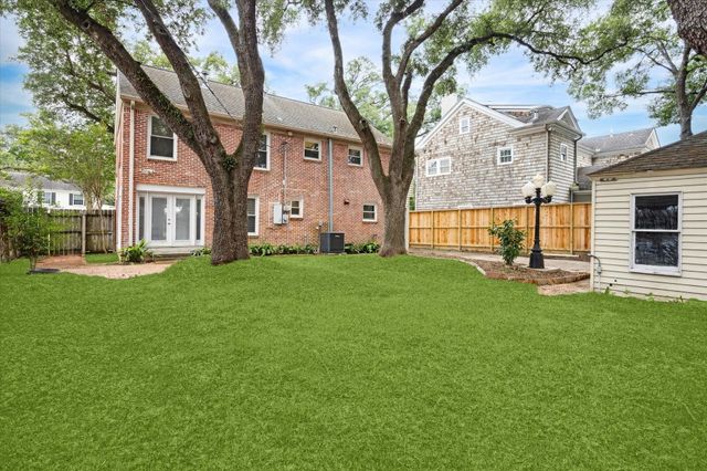 2426 Glen Haven Boulevard, Houston, TX 77030