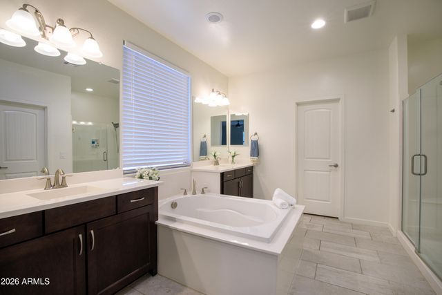 3011 E QUENTON Street, Mesa, AZ 85213