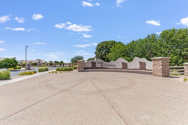 3011 E QUENTON Street, Mesa, AZ 85213
