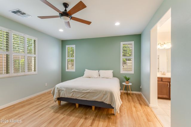 3011 E QUENTON Street, Mesa, AZ 85213