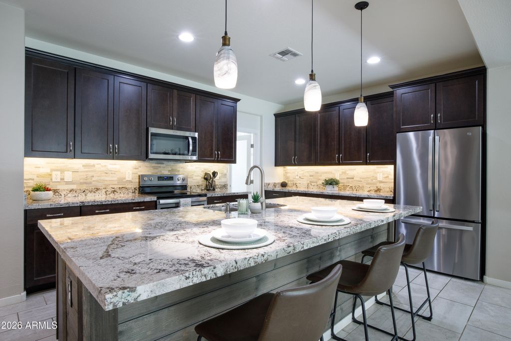 3011 E QUENTON Street, Mesa, AZ 85213