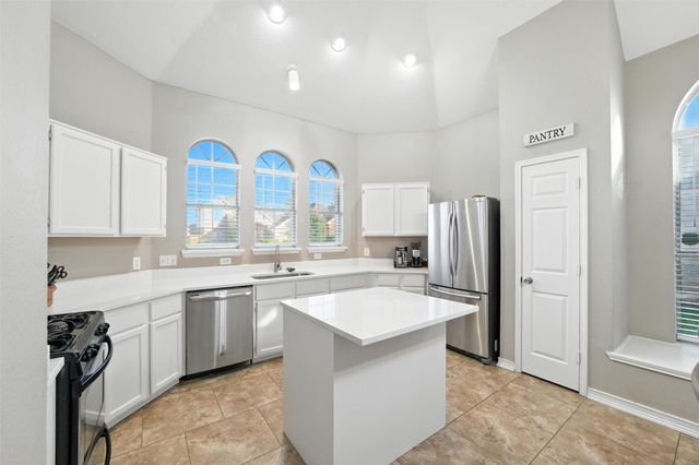 2121 Walden Place, Mesquite, TX 75181
