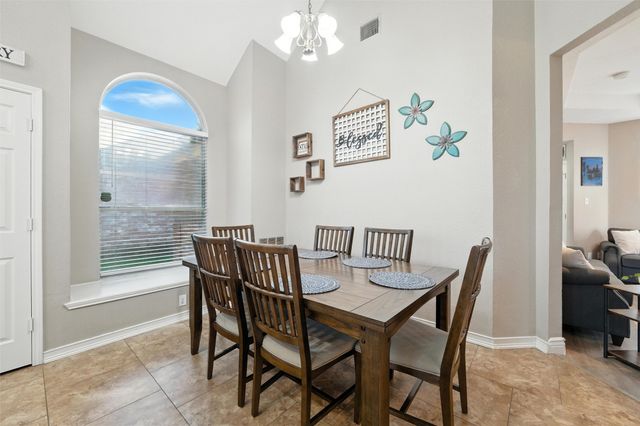 2121 Walden Place, Mesquite, TX 75181