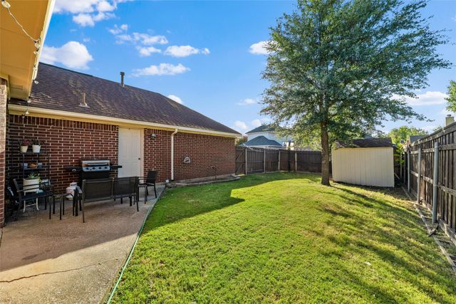 2121 Walden Place, Mesquite, TX 75181