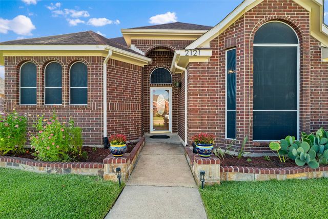 2121 Walden Place, Mesquite, TX 75181