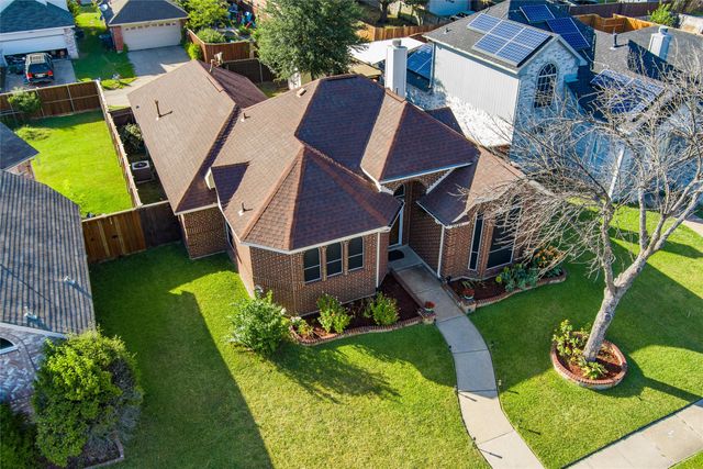 2121 Walden Place, Mesquite, TX 75181