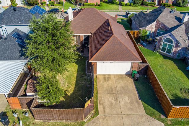 2121 Walden Place, Mesquite, TX 75181