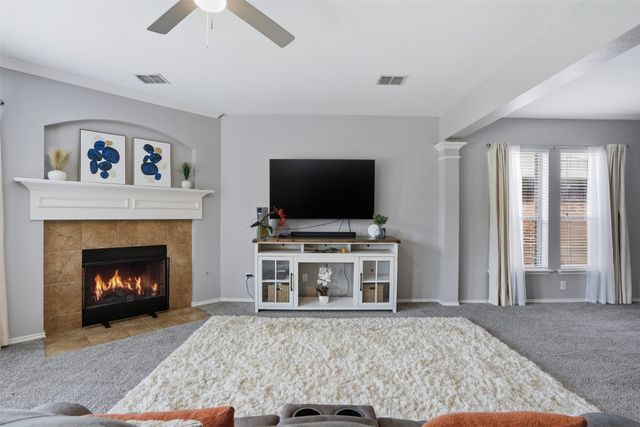 908 Lake Hollow Drive, Little Elm, TX 75068
