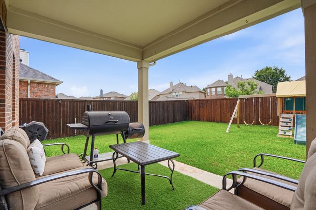 908 Lake Hollow Drive, Little Elm, TX 75068