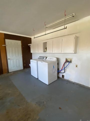 1320 Briarrose Dr, Baton Rouge, LA 70810