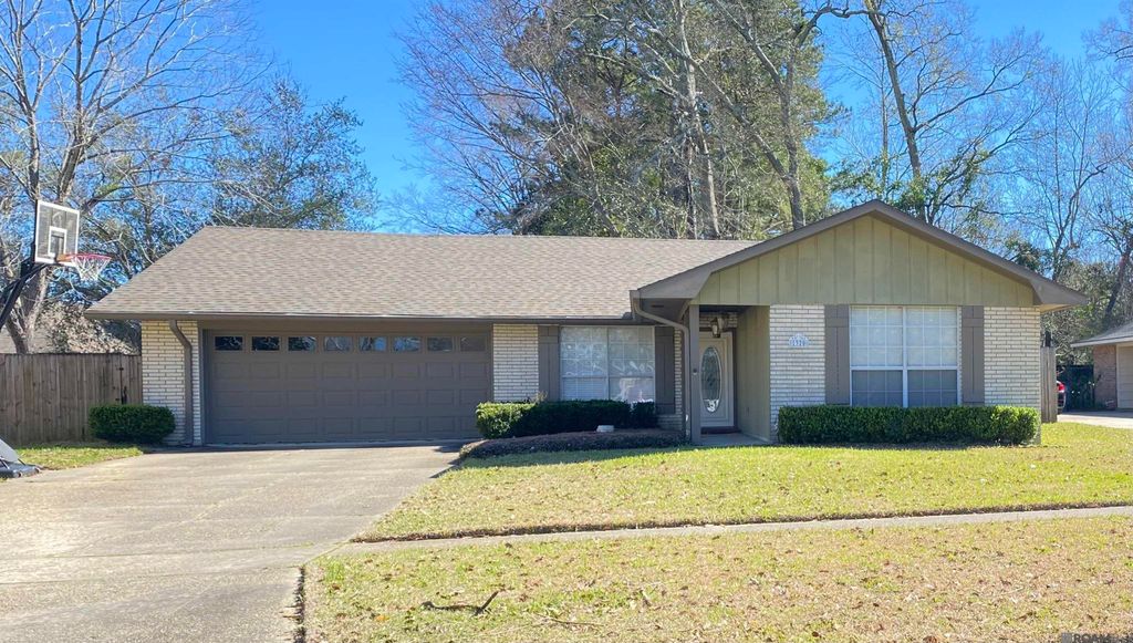 1320 Briarrose Dr, Baton Rouge, LA 70810