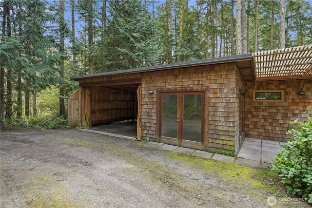 177 Salmonberry Lane, Lopez Island, WA 98261