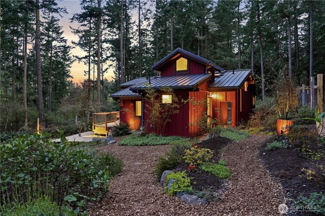 177 Salmonberry Lane, Lopez Island, WA 98261