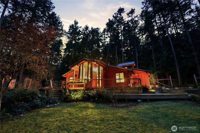 177 Salmonberry Lane, Lopez Island, WA 98261
