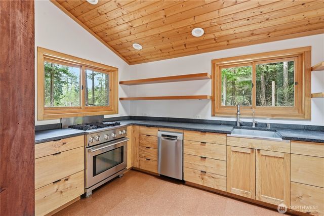 177 Salmonberry Lane, Lopez Island, WA 98261