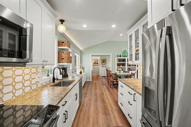 2424 Cardinal Lane, Holland, MI 49424