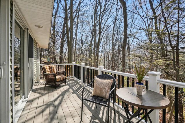 2424 Cardinal Lane, Holland, MI 49424