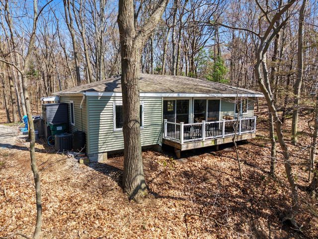 2424 Cardinal Lane, Holland, MI 49424