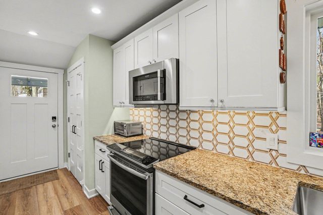 2424 Cardinal Lane, Holland, MI 49424