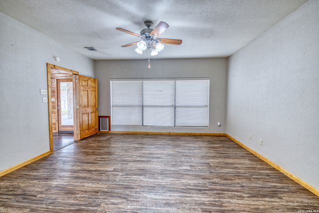 498 Camino Del Rancho, Concan, TX 78838