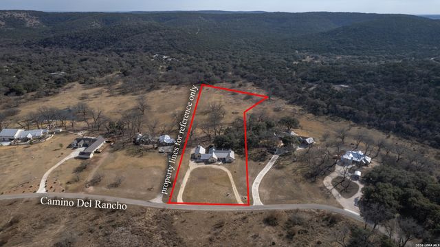 498 Camino Del Rancho, Concan, TX 78838