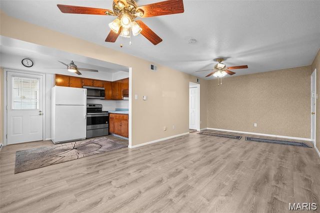 1725 Herault Place G, Lemay, MO 63125