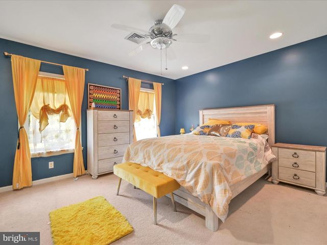 3002 RIDGEVIEW DRIVE, Orwigsburg, PA 17961