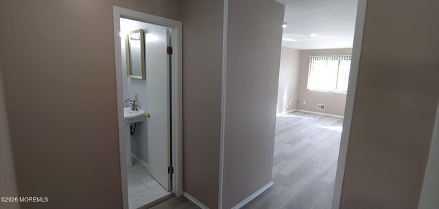 161 Penn Court 130, Matawan, NJ 07747