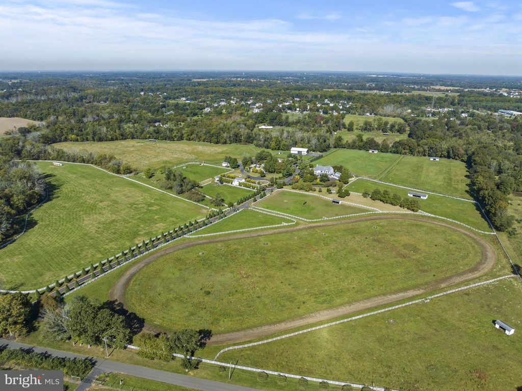 18 SCHOOL HOUSE RD, CREAM RIDGE, NJ 08514 — photo 3